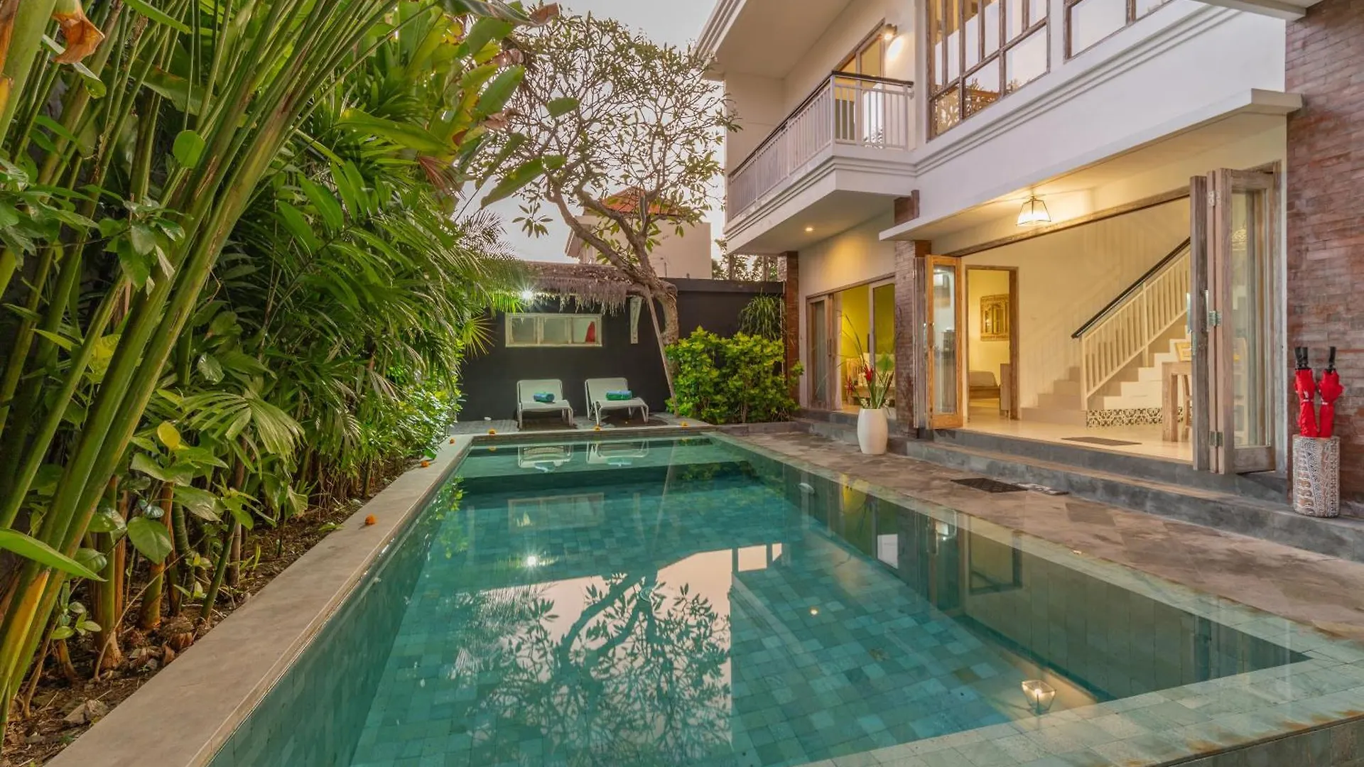 Stuning Private Villa Indah Seminyak Indonesia