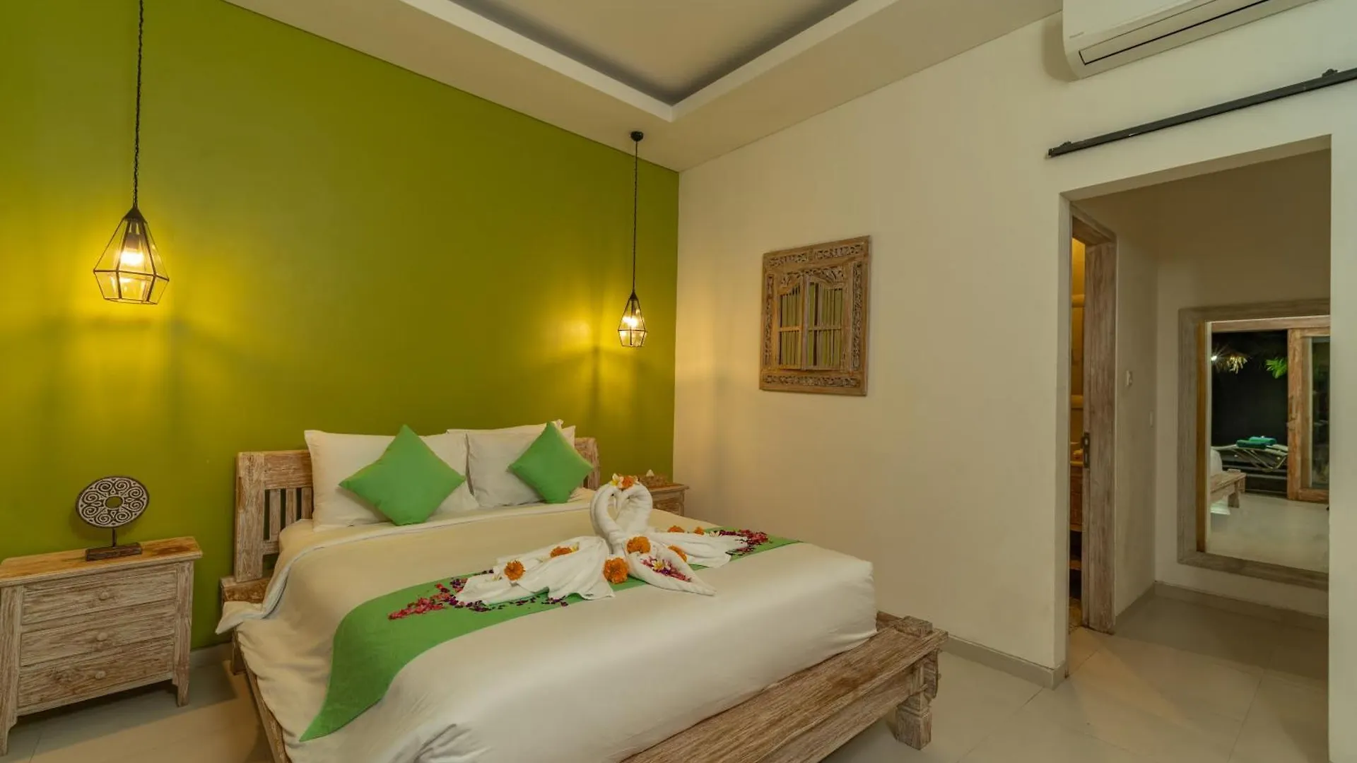 Stuning Private Villa Indah Seminyak Indonesia