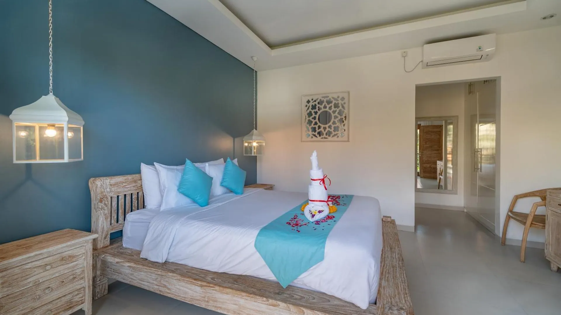 Stuning Private Villa Indah Seminyak