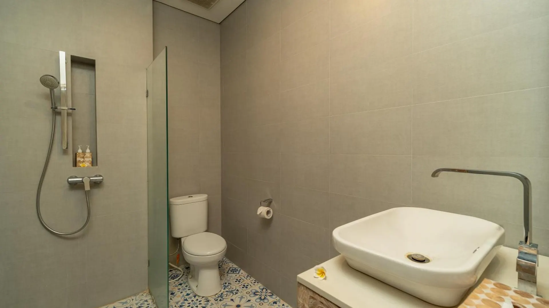 Stuning Private Villa Indah Seminyak