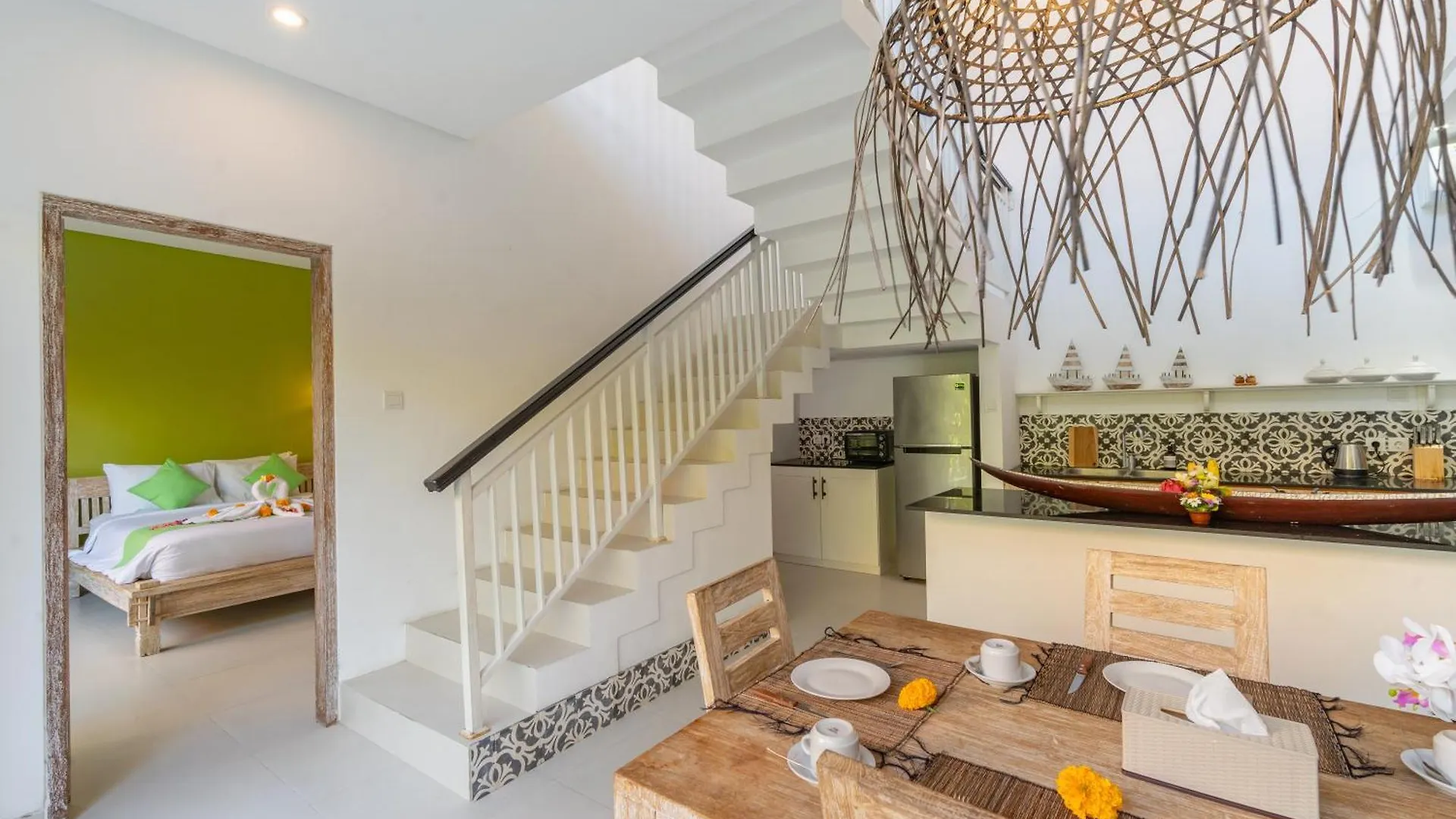 Stuning Private Villa Indah Seminyak